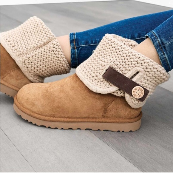 UGG Shoes - UGG Shaina Beige Knit Cuff Boots